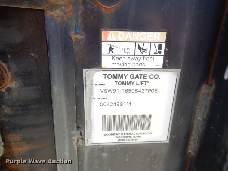 image for item DL2090 1999 Ford Econoline E350 Super Duty  box truck