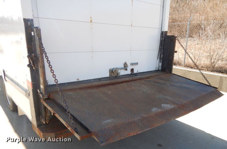 image for item DL2090 1999 Ford Econoline E350 Super Duty  box truck