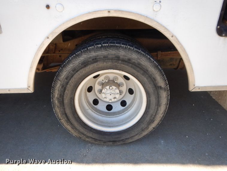 image for item DL2090 1999 Ford Econoline E350 Super Duty  box truck