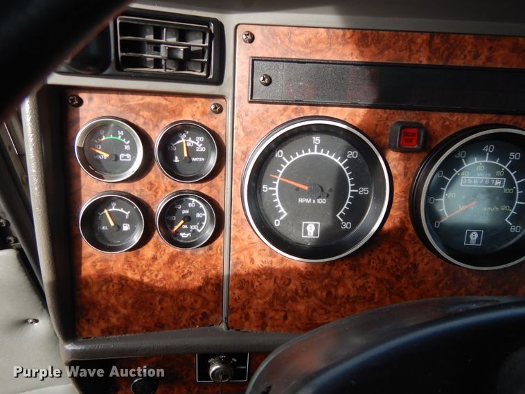 image for item DL2741 2003 Kenworth T300  rollback truck