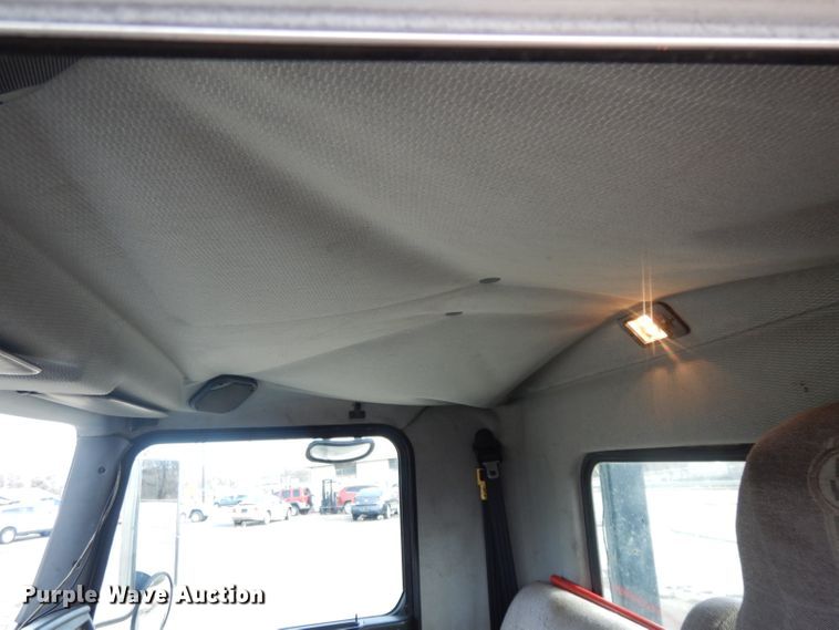 image for item DL2741 2003 Kenworth T300  rollback truck