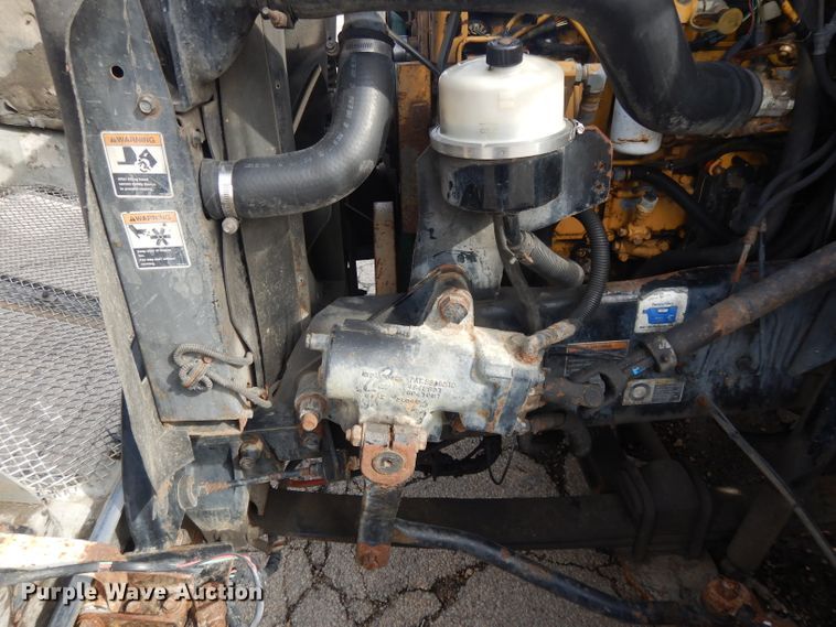 image for item DL2741 2003 Kenworth T300  rollback truck