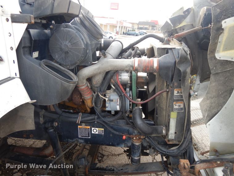 image for item DL2741 2003 Kenworth T300  rollback truck