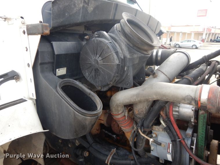 image for item DL2741 2003 Kenworth T300  rollback truck