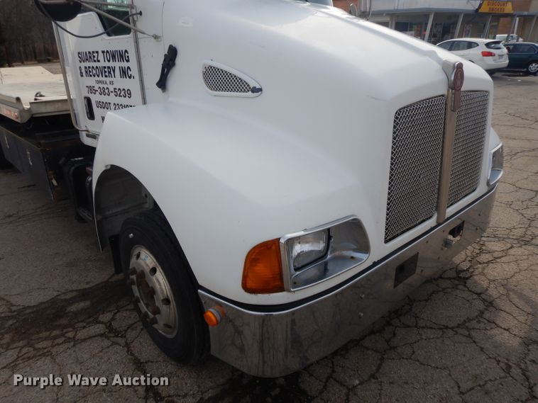 image for item DL2741 2003 Kenworth T300  rollback truck
