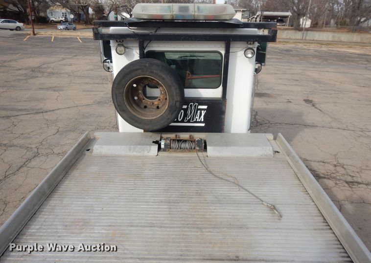 image for item DL2741 2003 Kenworth T300  rollback truck