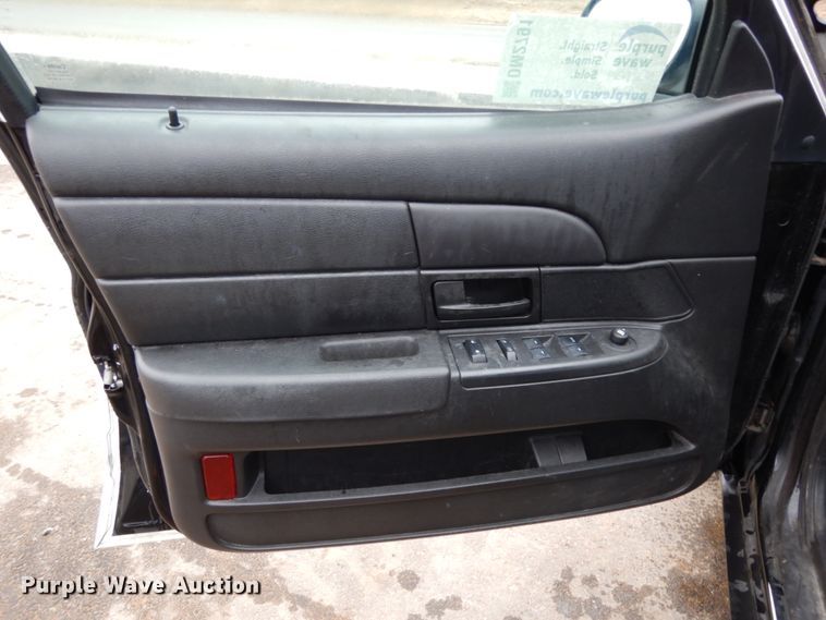 image for item DM2791 2009 Ford Crown Victoria Police Interceptor