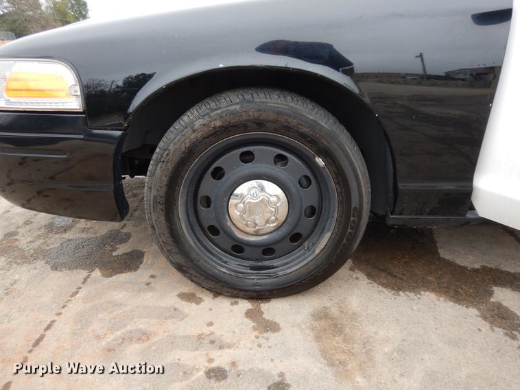 image for item DM2791 2009 Ford Crown Victoria Police Interceptor