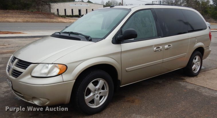 image for item DM2792 2005 Dodge Grand Caravan  van
