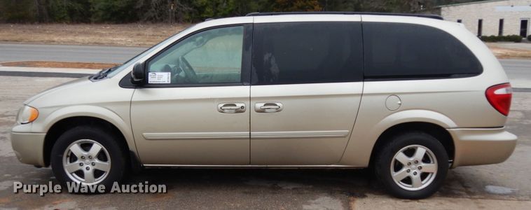 image for item DM2792 2005 Dodge Grand Caravan  van