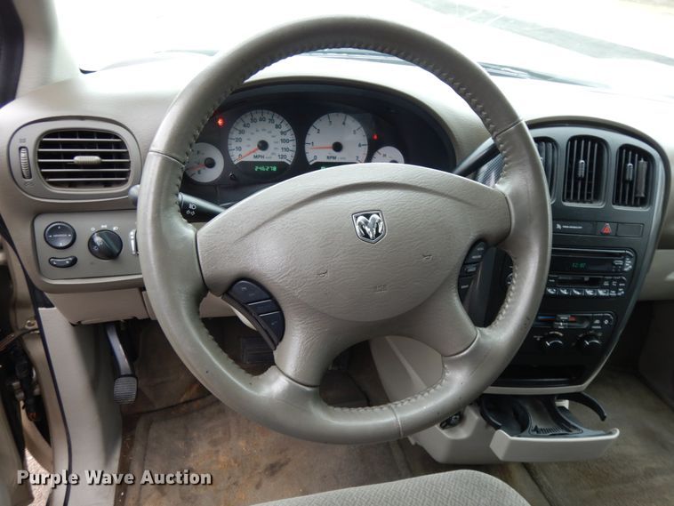 image for item DM2792 2005 Dodge Grand Caravan  van