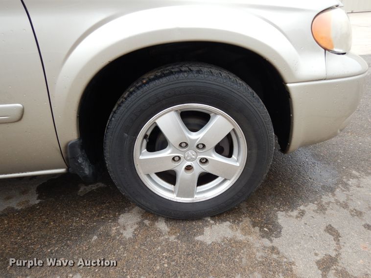 image for item DM2792 2005 Dodge Grand Caravan  van