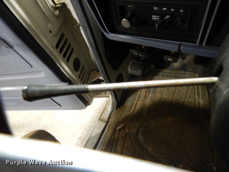 image for item DM2793 1987 Dodge D150  pickup truck