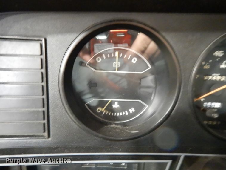 image for item DM2793 1987 Dodge D150  pickup truck