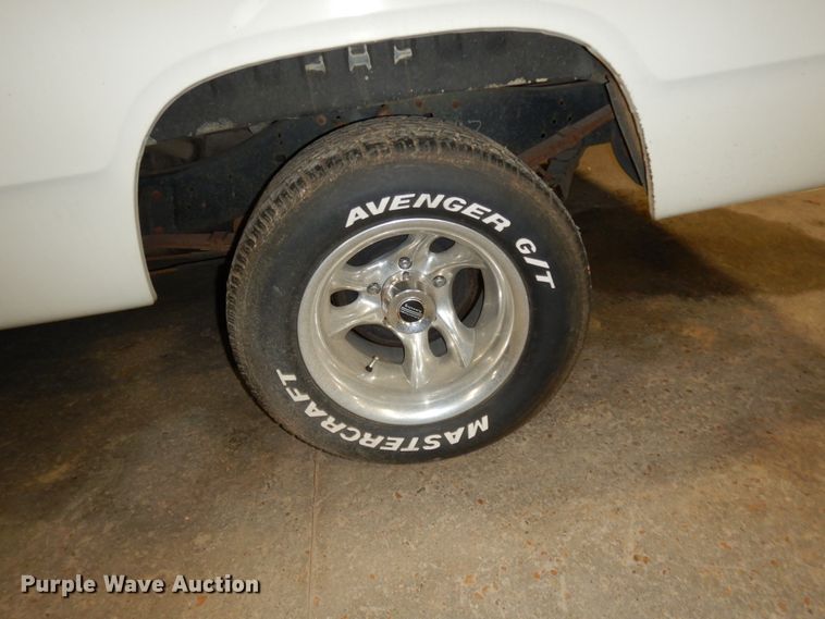 image for item DM2793 1987 Dodge D150  pickup truck