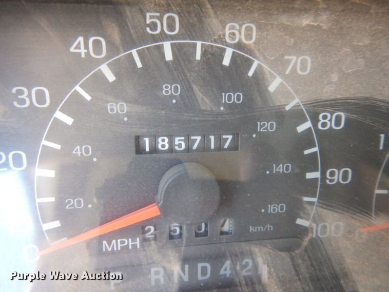 image for item EX9501 2001 Ford F650  flatbed truck