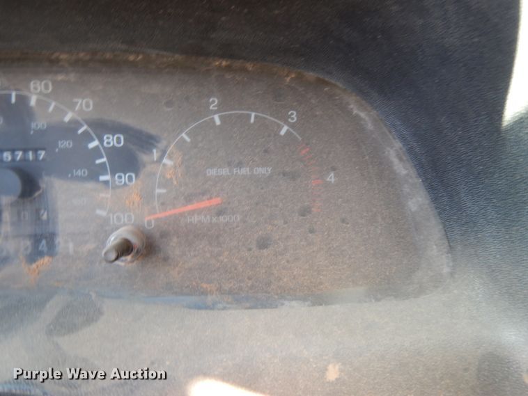 image for item EX9501 2001 Ford F650  flatbed truck