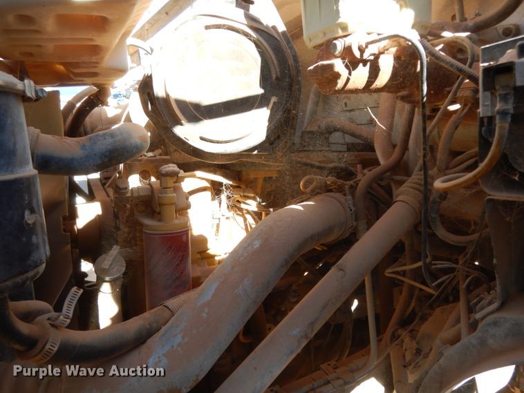 image for item EX9501 2001 Ford F650  flatbed truck