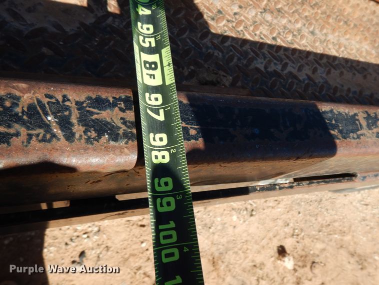 image for item EX9501 2001 Ford F650  flatbed truck