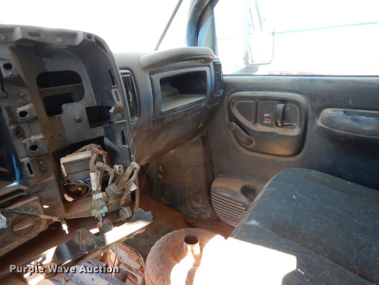 image for item EX9502 2007 Chevrolet C4500  winch truck