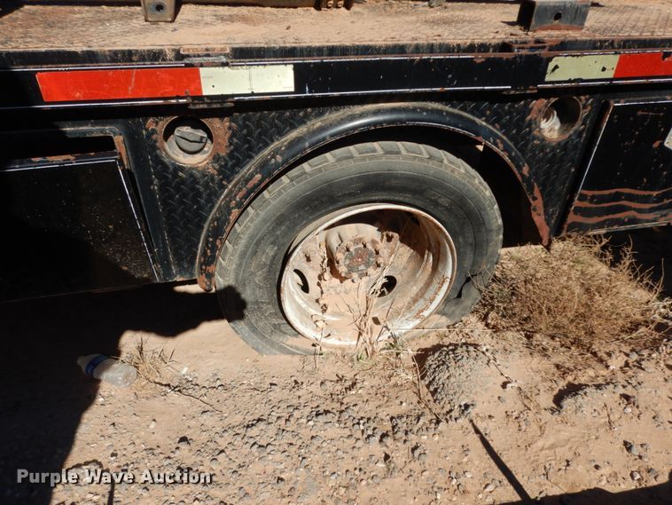 image for item EX9502 2007 Chevrolet C4500  winch truck