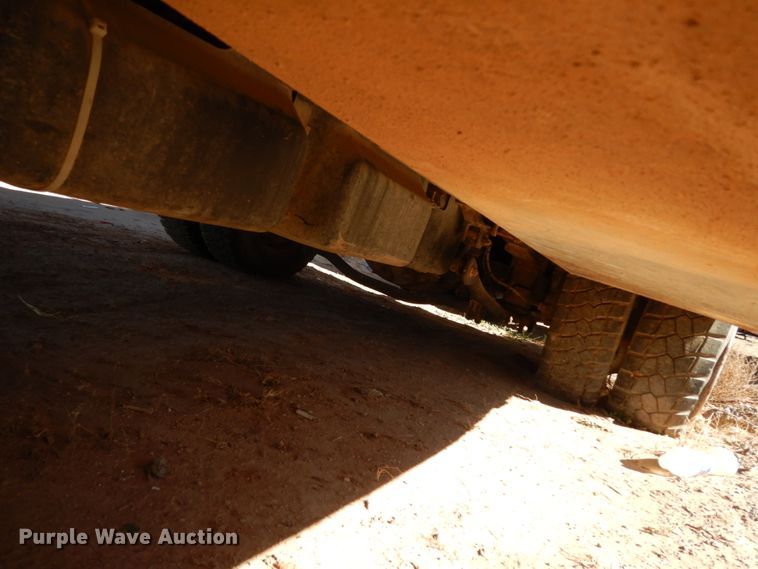 image for item EX9502 2007 Chevrolet C4500  winch truck