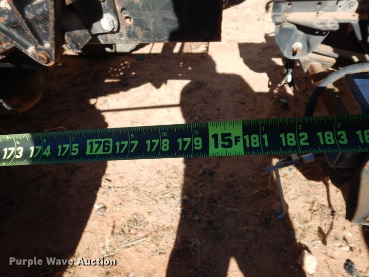 image for item EX9503 2002 International 4300  truck cab and chassis