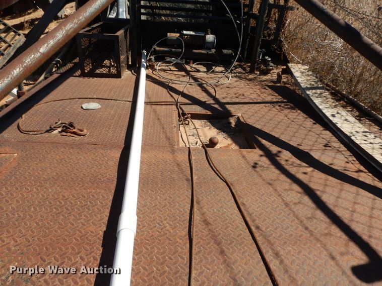 image for item EX9504 Flatbed