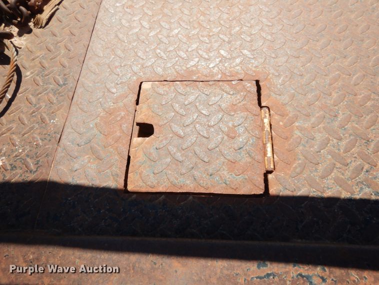 image for item EX9504 Flatbed
