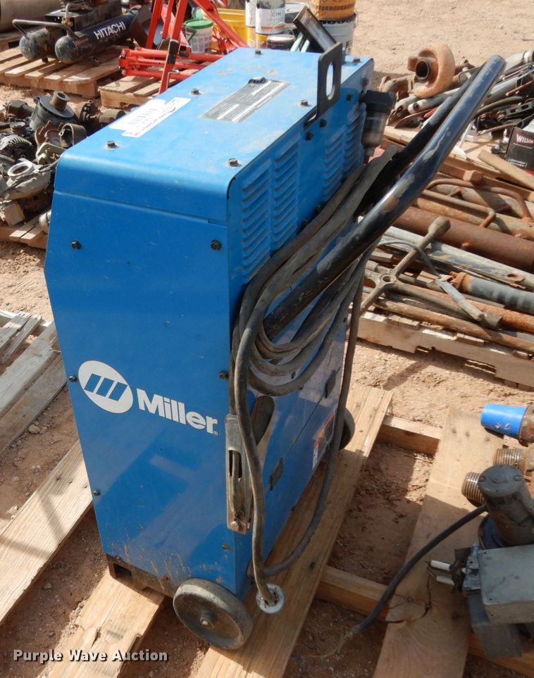image for item EX9514 Miller Spectrum 701 plasma cutter