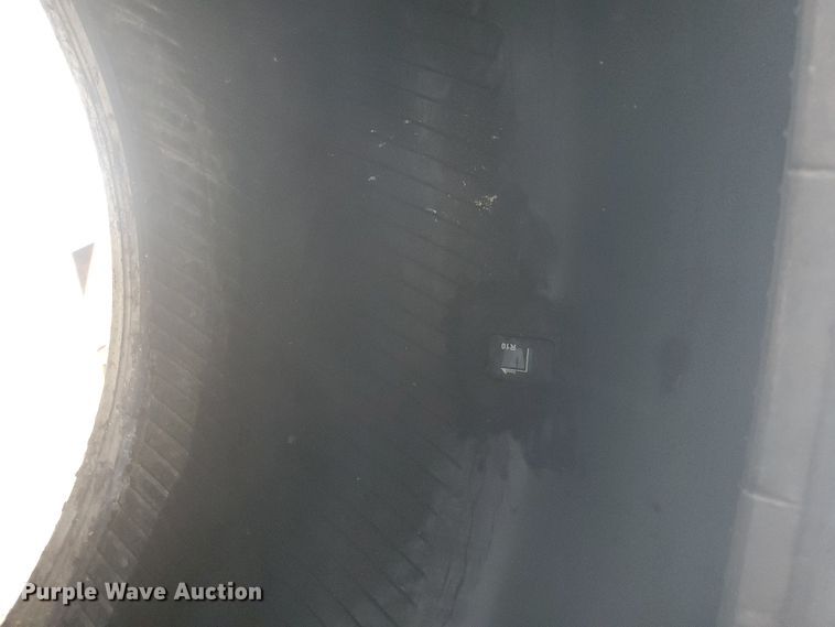 image for item EY9609 (4) Bridgestone 20.5R25 tires