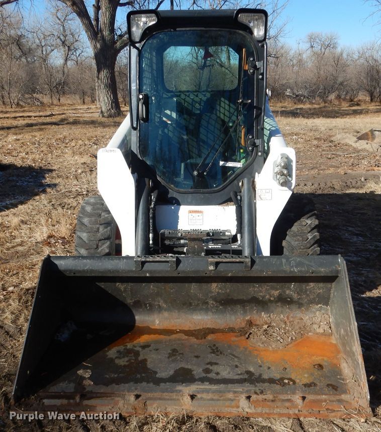 image for item FA9472 2018 Bobcat S550  skid steer loader