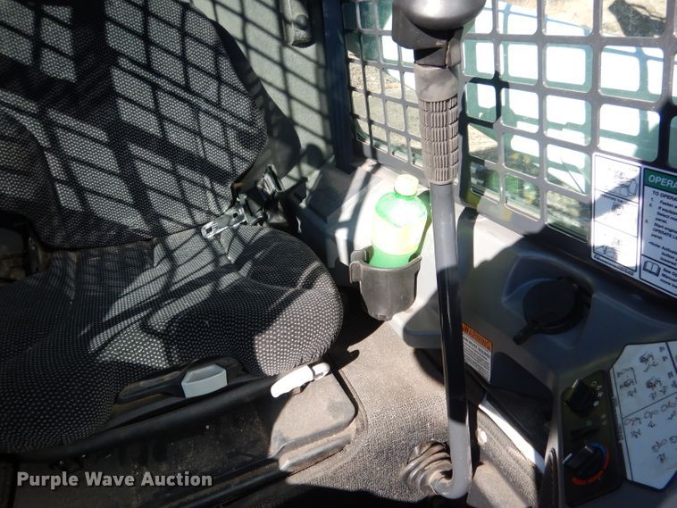 image for item FA9472 2018 Bobcat S550  skid steer loader