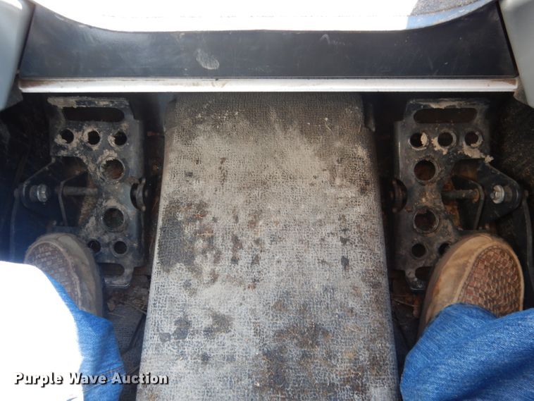 image for item FA9472 2018 Bobcat S550  skid steer loader