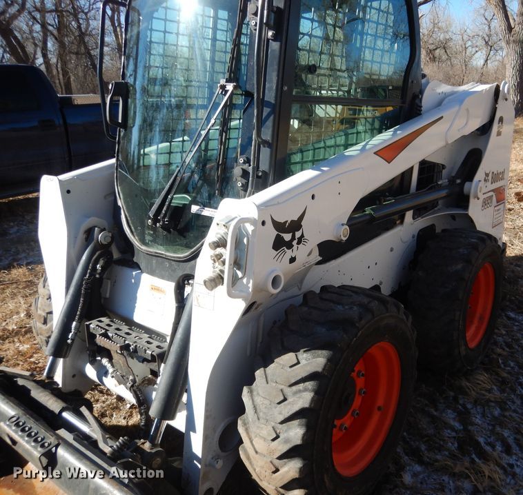 image for item FA9472 2018 Bobcat S550  skid steer loader