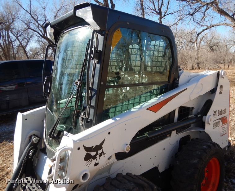 image for item FA9472 2018 Bobcat S550  skid steer loader