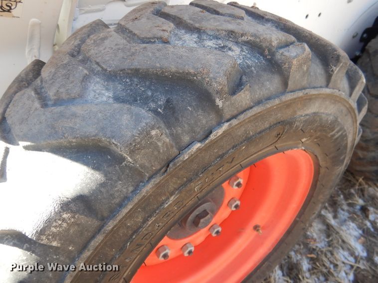 image for item FA9472 2018 Bobcat S550  skid steer loader