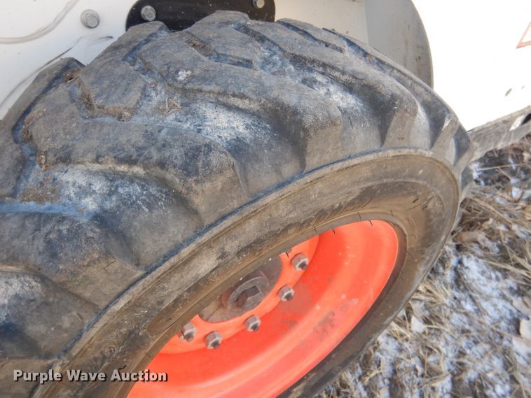 image for item FA9472 2018 Bobcat S550  skid steer loader