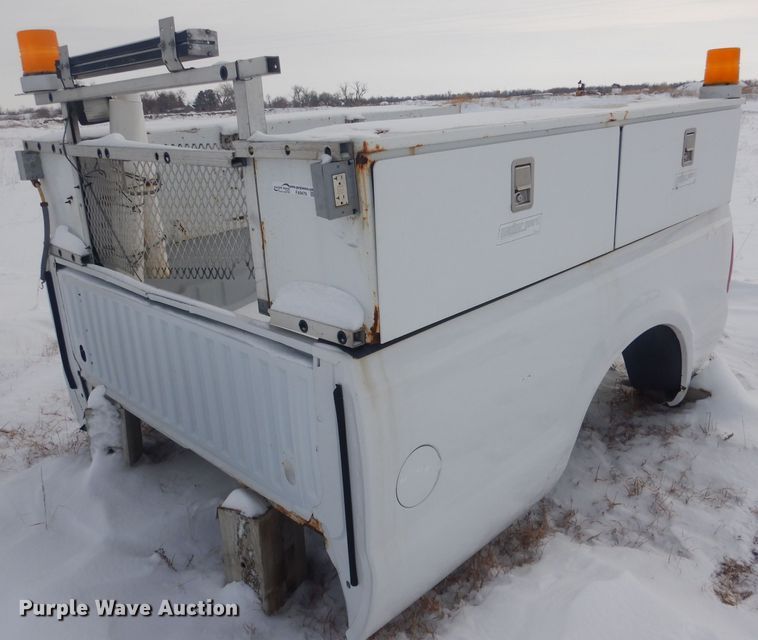 image for item FA9479 Ford Super Duty pickup truck bed