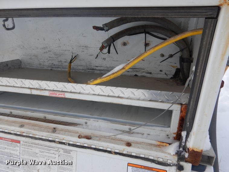 image for item FA9479 Ford Super Duty pickup truck bed