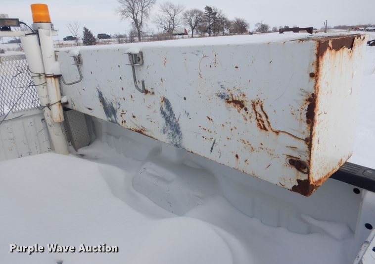 image for item FA9479 Ford Super Duty pickup truck bed