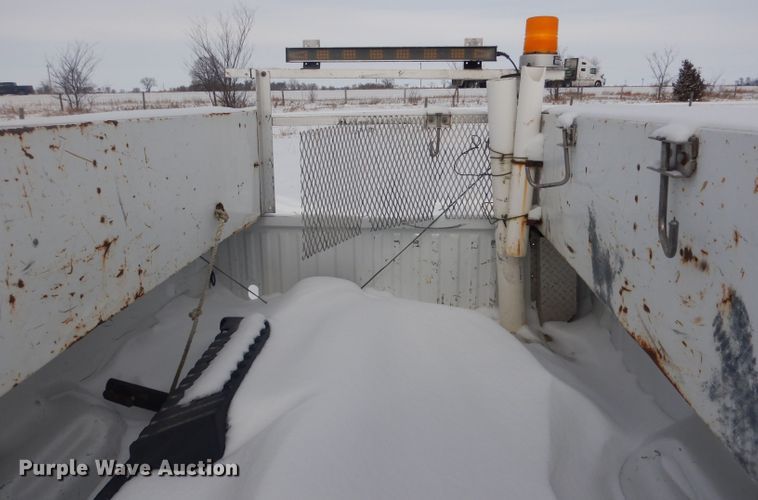 image for item FA9479 Ford Super Duty pickup truck bed