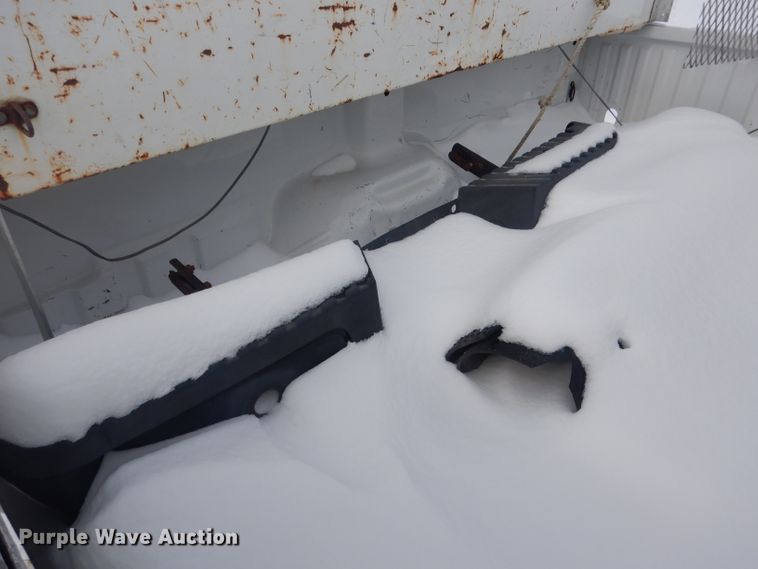 image for item FA9479 Ford Super Duty pickup truck bed