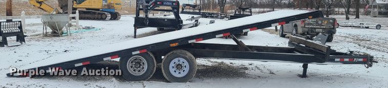 image for item FW9677 2019 PJ Trailers  tilt deck equipment trailer