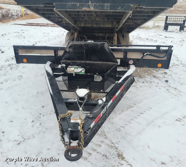 image for item FW9677 2019 PJ Trailers  tilt deck equipment trailer