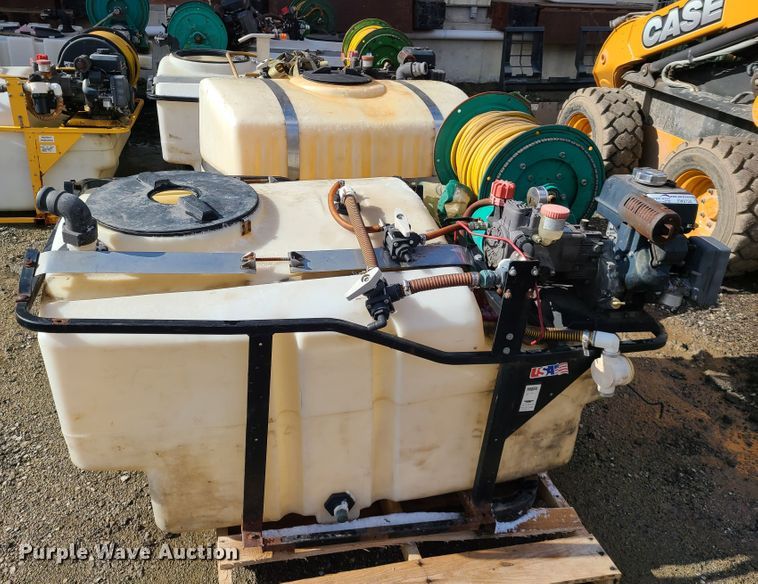 image for item FW9725 (3) Lesco sprayers