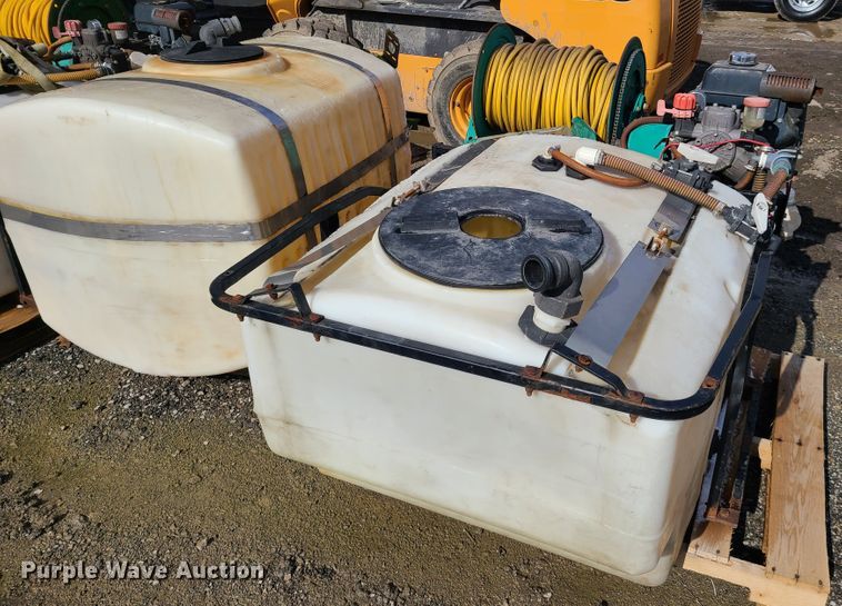 image for item FW9725 (3) Lesco sprayers