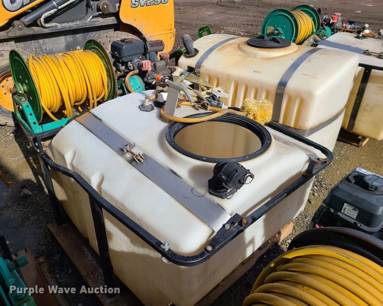 image for item FW9725 (3) Lesco sprayers