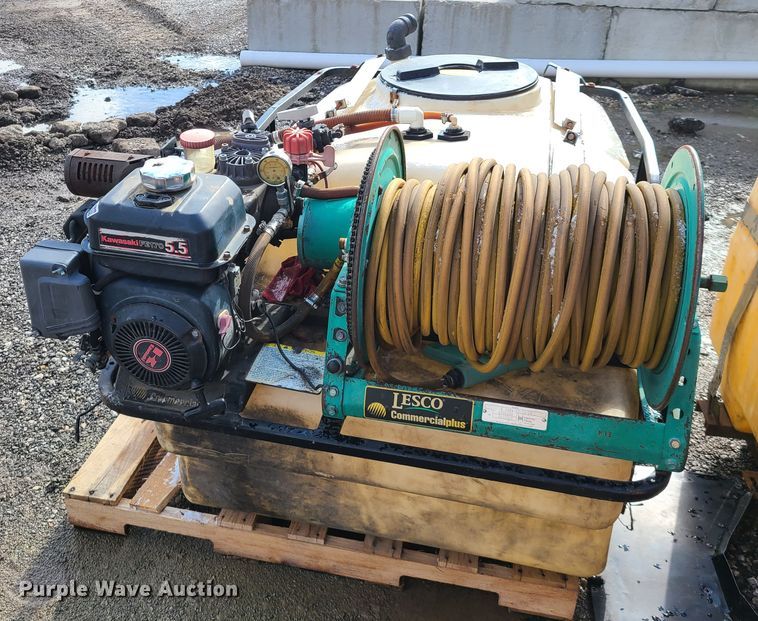 image for item FW9725 (3) Lesco sprayers