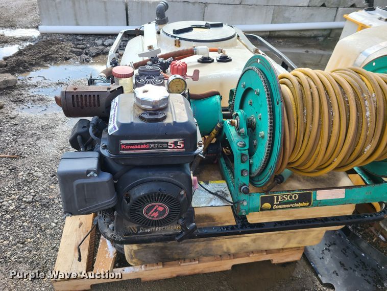 image for item FW9725 (3) Lesco sprayers